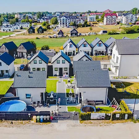 Domek letniskowy Leśne Zacisze - Z Basenem Jastrzębia Góra