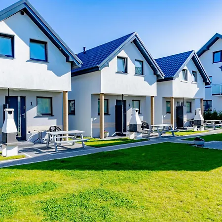 Leśne Zacisze - Z Basenem Domek letniskowy Jastrzębia Góra