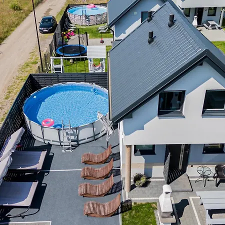 Domek letniskowy Leśne Zacisze - Z Basenem Jastrzębia Góra