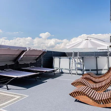 Leśne Zacisze - Z Basenem Domek letniskowy *