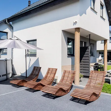 Lesne Zacisze - Z Sauna I Basenem Lodge