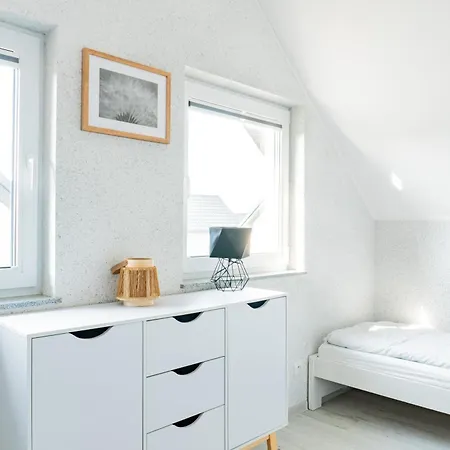 Domek letniskowy Leśne Zacisze - Z Basenem Jastrzębia Góra