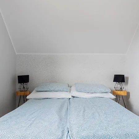 Leśne Zacisze - Z Basenem