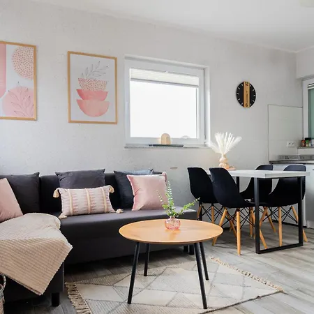 Domek letniskowy Leśne Zacisze - Z Basenem *