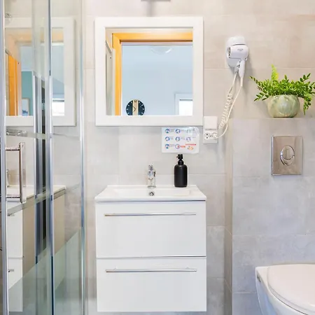 Leśne Zacisze - Z Basenem