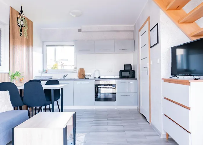 Lesne Zacisze - Z Sauna I Basenem Деревянный коттедж *