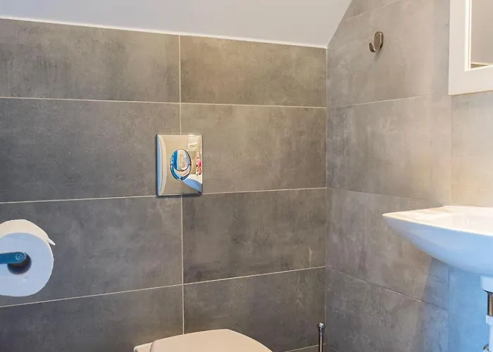 Деревянный коттедж Lesne Zacisze - Z Sauna I Basenem