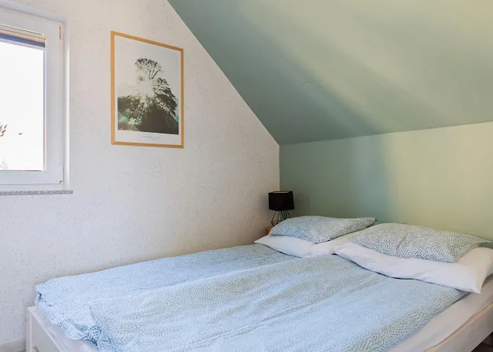 Деревянный коттедж Lesne Zacisze - Z Sauna I Basenem